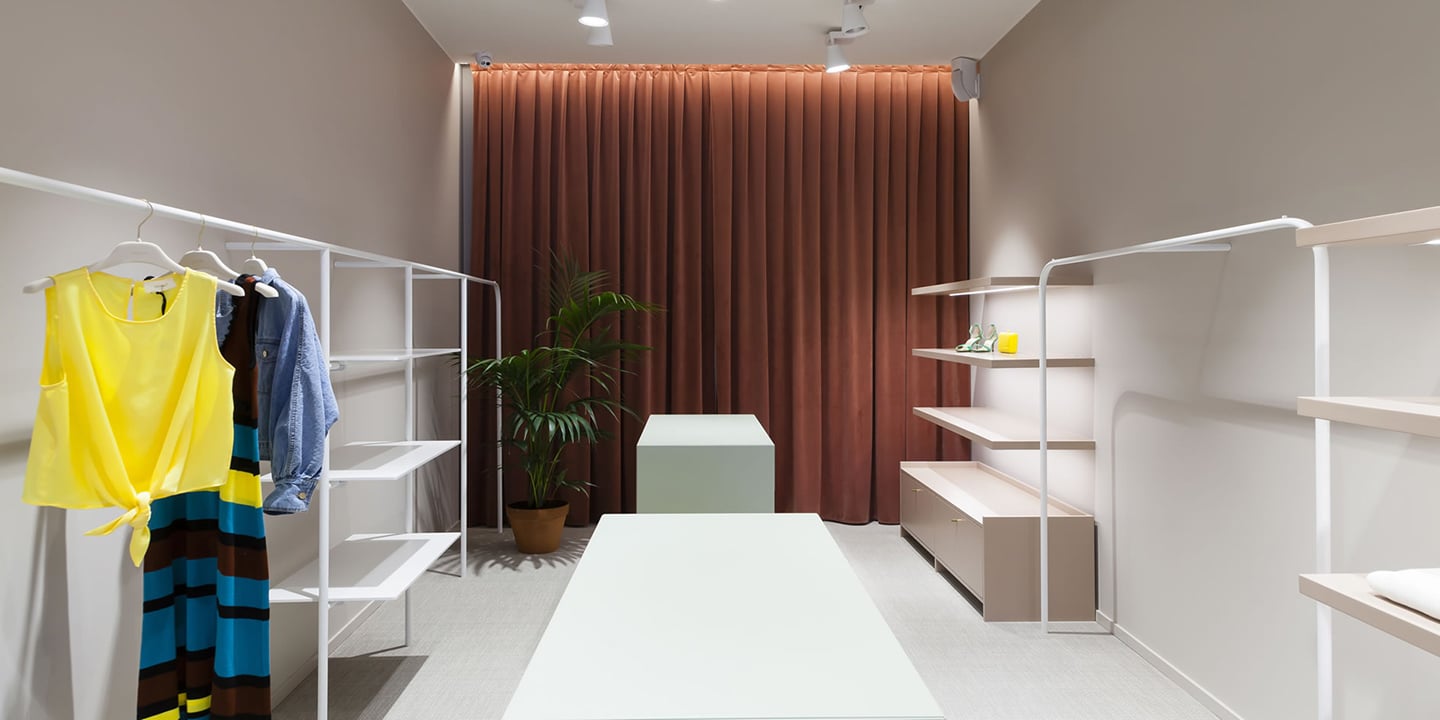 liuni_retail_pavimenti_puglia_negozio